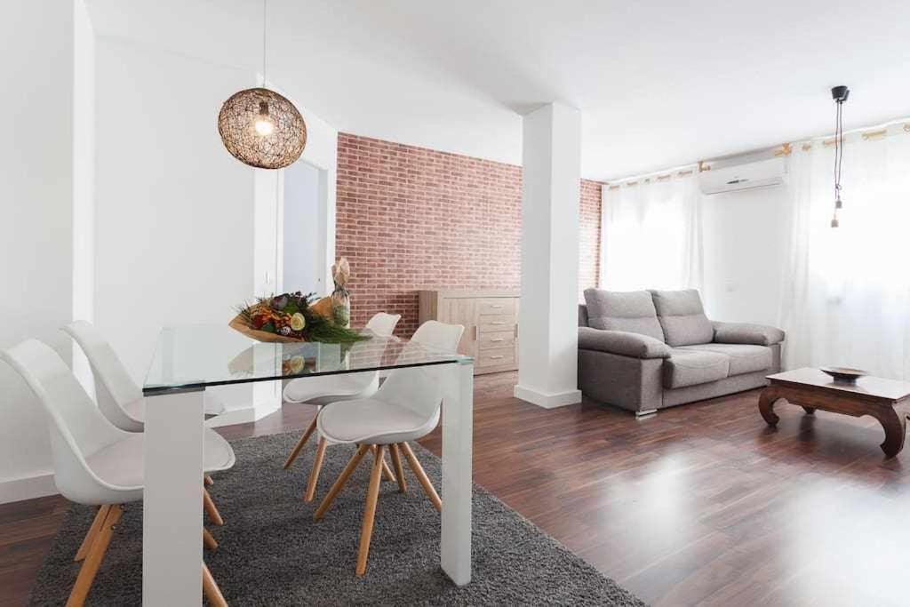 Apartamento Para 4 Con Terraza En El Centro ジローナ エクステリア 写真
