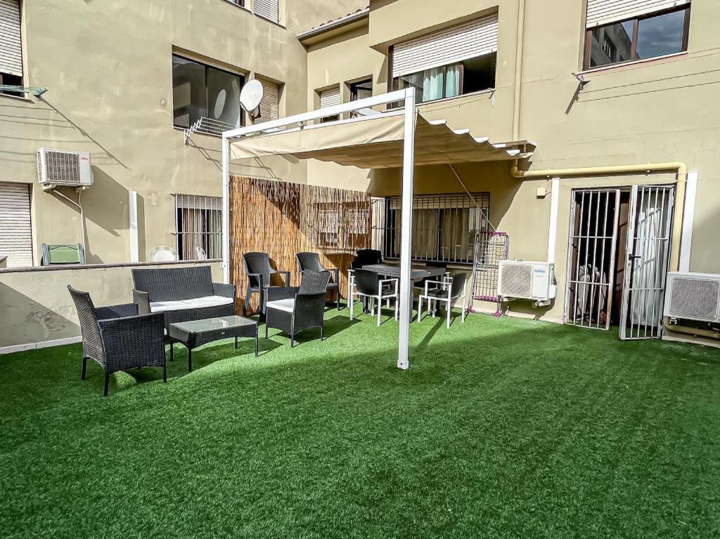 Apartamento Para 4 Con Terraza En El Centro ジローナ エクステリア 写真
